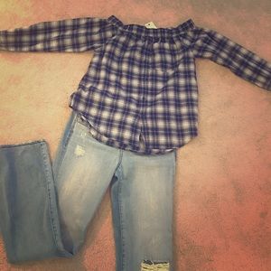 Off the shoulder “days like these top”